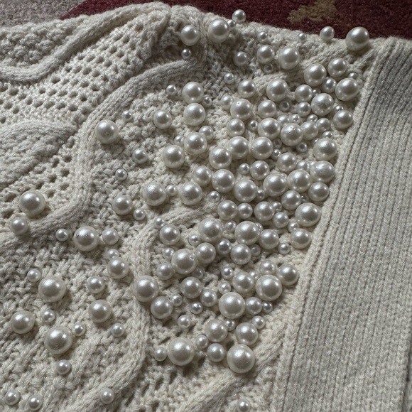 🔮 Anthropologie Pearl Embellished Cable Knit Cardigan - Picture 4 of 8